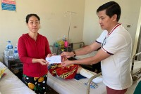 Ủng hộ hai mẹ con chị Nguyễn Thị Thanh Long 35 triệu đồng