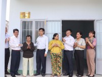 Báo Khánh Hòa, Công ty Cổ phần Đầu tư VCN: Trao nhà tình nghĩa cho gia đình bà Nguyễn Thị Hiệp