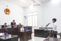 Vụ án cố ý gây thương tích ở Nha Trang: Điều tra chưa đầy đủ