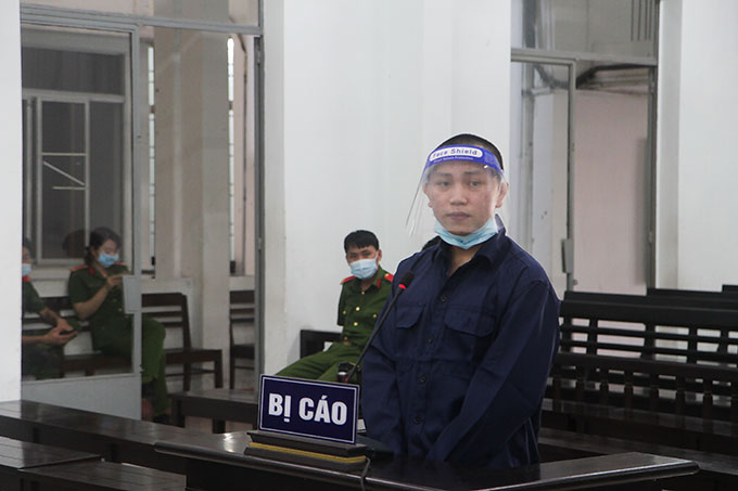 Bị cáo Lê Văn Kim tại tòa.